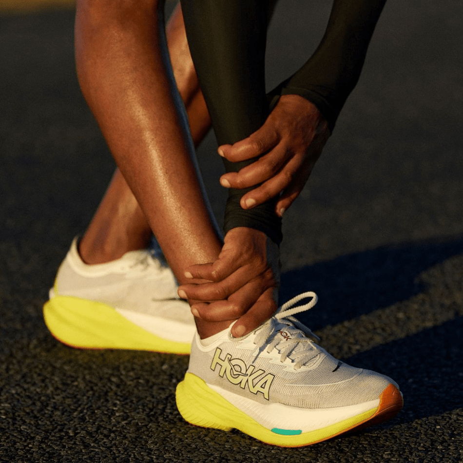 จัดอันดับ 10 รุ่นรองเท้าวิ่งปี 2024  รองเท้าวิ่ง ที่น่าจับตามอง - Rev Online