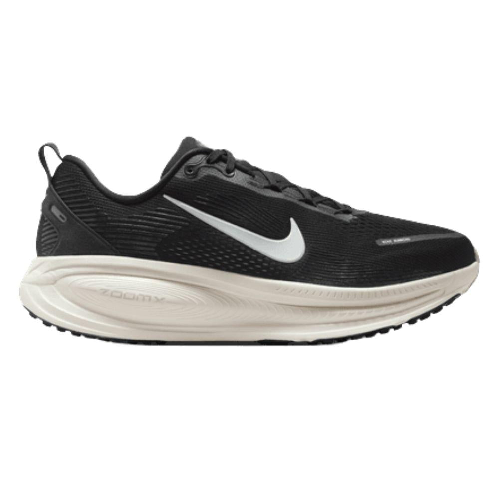 NIKE VOMERO 18 WIDE รองเท้าวิ่งถนนผู้ชาย - Rev Online