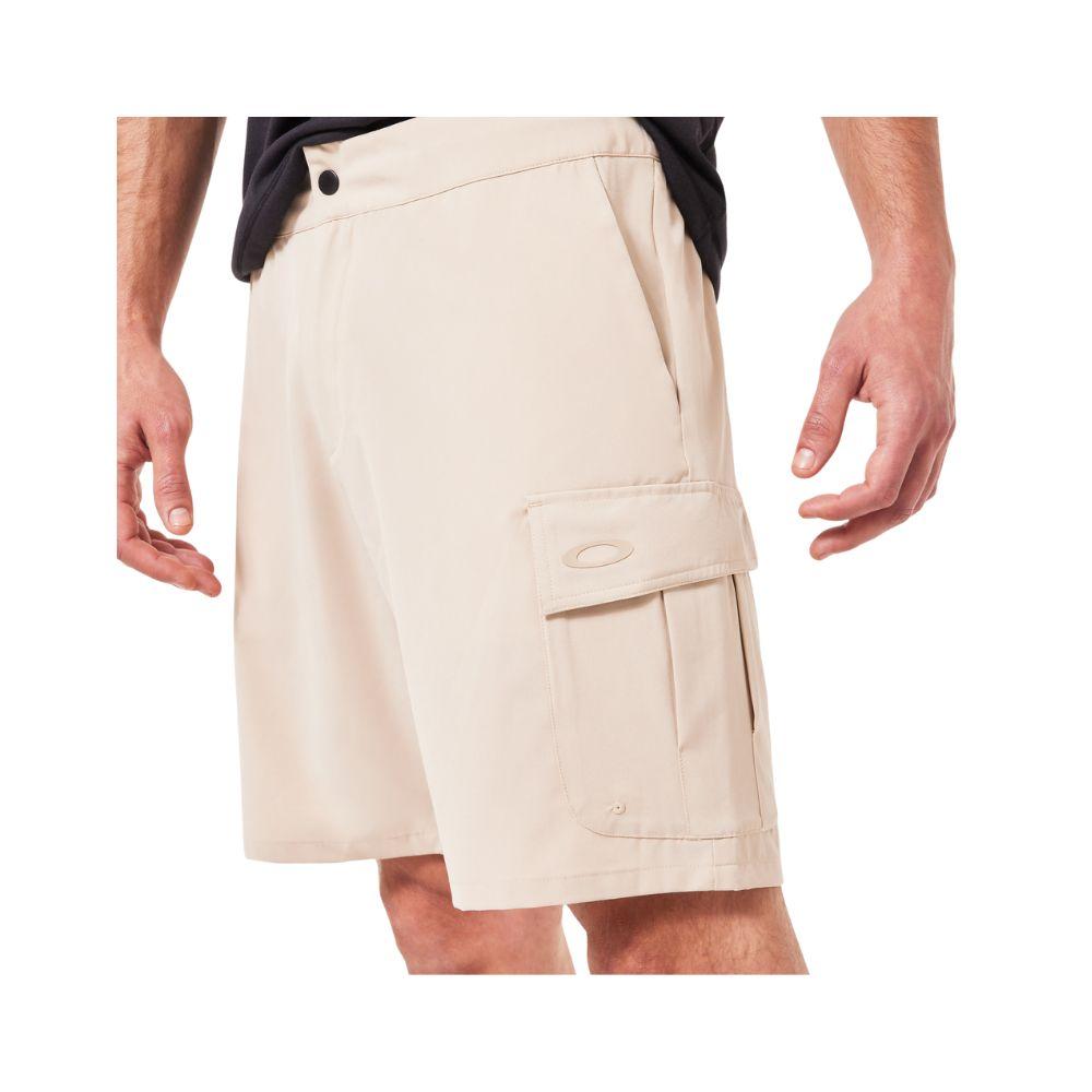 OAKLEY CAPE CARGO RC HYBRID 20''SHORT กางเกงผู้ชาย - Rev Online