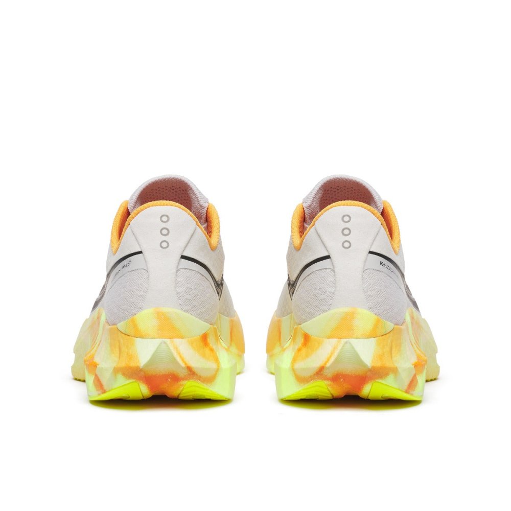 SAUCONY - ENDORPHIN PRO 4 Men - Rev Online